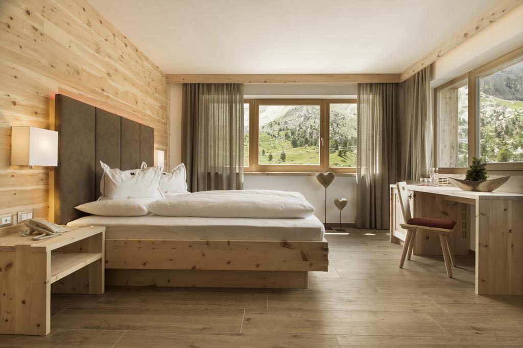 Passo Sella Dolomiti Mountain Resort Selva di Val Gardena Dış mekan fotoğraf